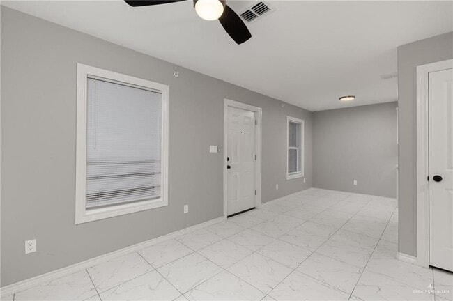 Photo - 13 W Rogers Rd Unit 52