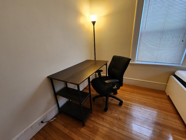 Photo - 66 Brook St Unit 2