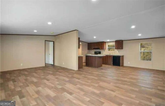 Photo - 348 Ruby Ridge Dr
