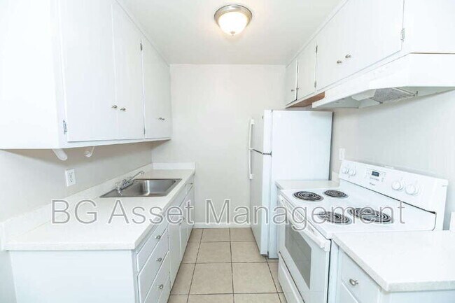 Photo - 1333 Market Ave Unit 3