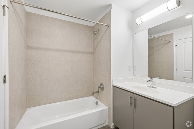 3BR, 2BA - 1,243SF - Second Bathroom