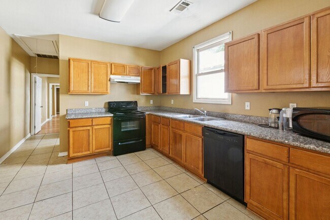 Photo - 2522 N Tonti St Unit 2522 N. Tonti St