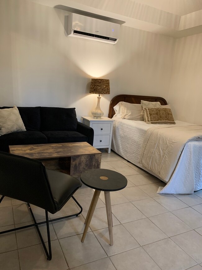 Photo - 1144 NW 7th Ave Unit All inclusive Boho Studio