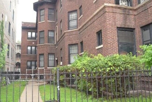 Building Photo - Brand new luxury 2 bedroom in East Lakeview Unit 735-2F