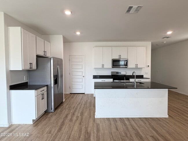 Photo - 10442 Guildford Ln