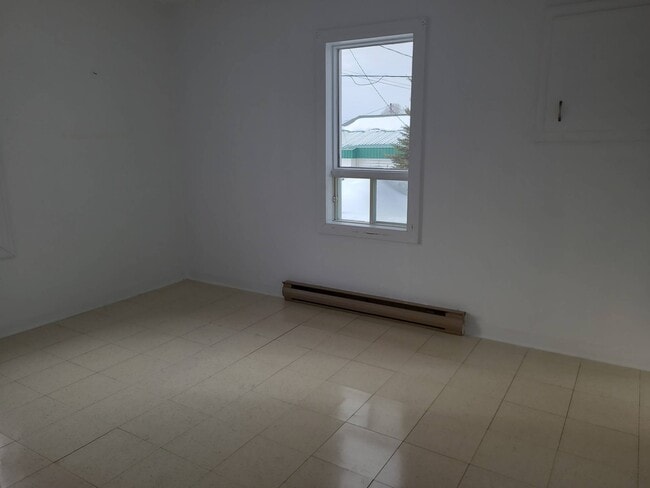 Photo - 1-141 Rue St Antoine Unité 1