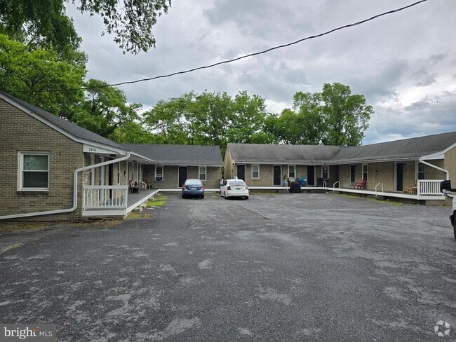 Building Photo - 1816 Valley Ave Unit 1 Rental