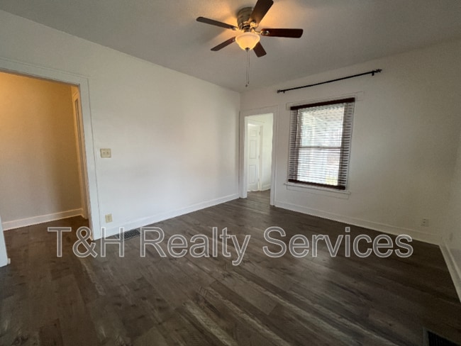 Photo - 5956 E Beechwood Ave