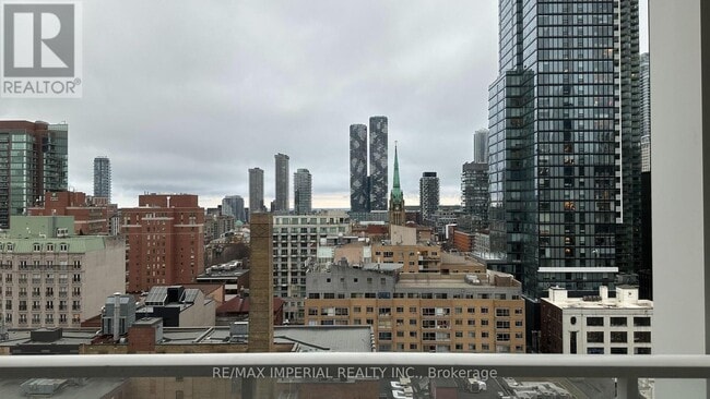 Photo - 88 Queen St E Unité 1109