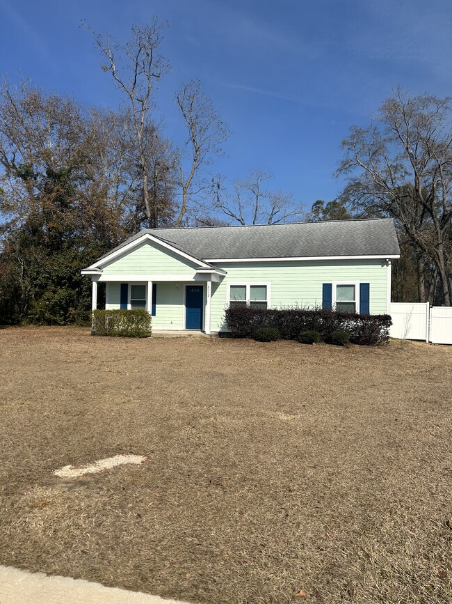 Another Energy Efficient home - 18042 GA-3 House