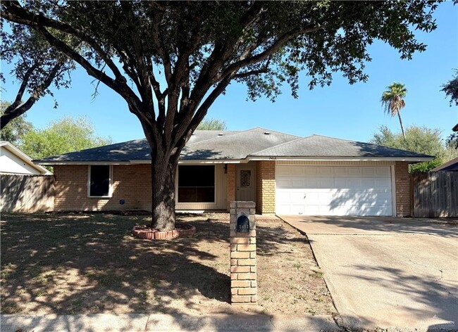 Building Photo - 12 Eagle Ave