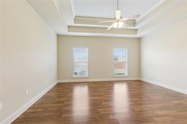 Photo - 2488 New Iberia Cir