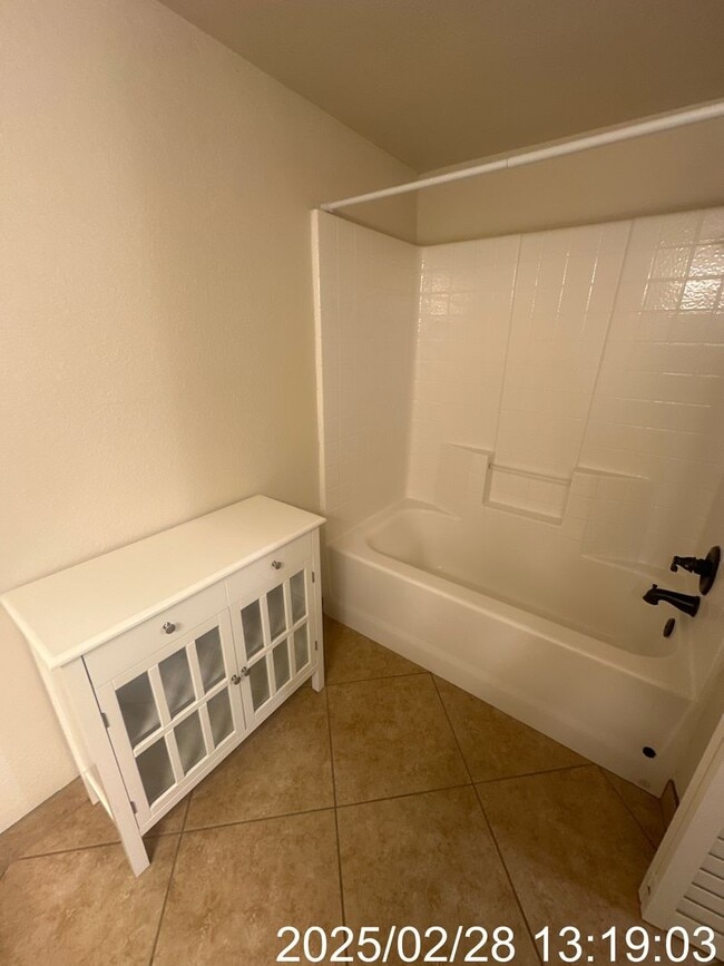 Photo - 4701 Beechwood St