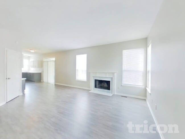 Photo - 3127 Woodlane Ct