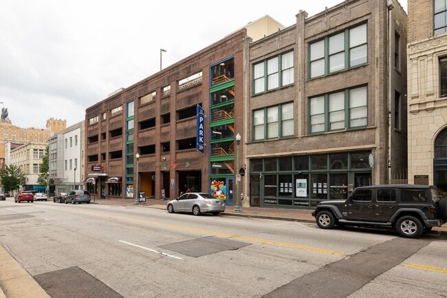 Photo - 1 bedroom, 1 bath updated condo in downtow...