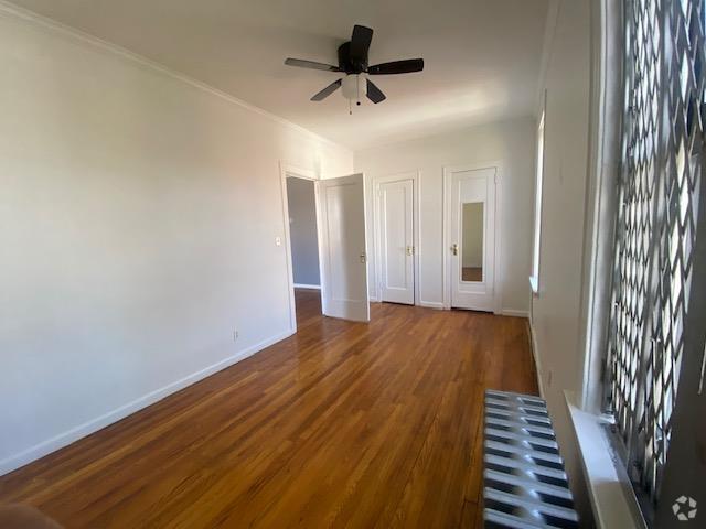 Building Photo - 35-36-36 31st St Unit 1R Rental