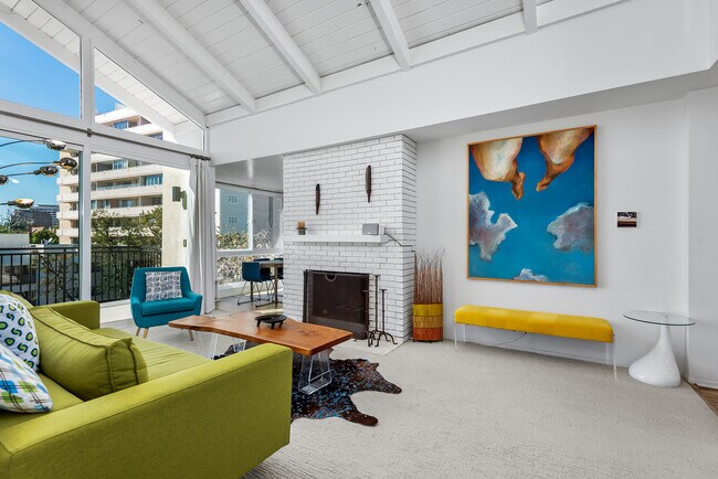 Photo - 1340 S Beverly Glen Blvd Unit 313