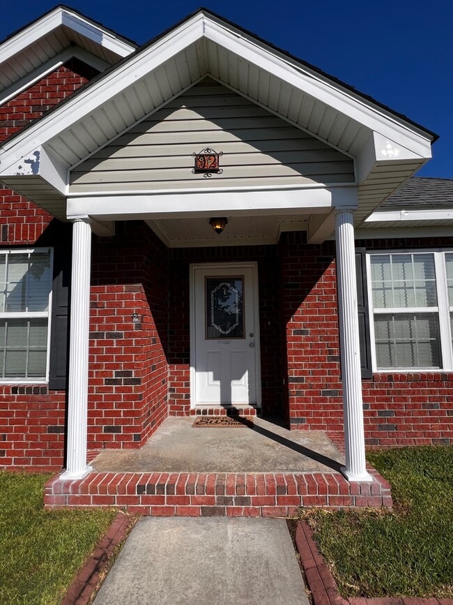 Photo - 92 Jackson Ave NE