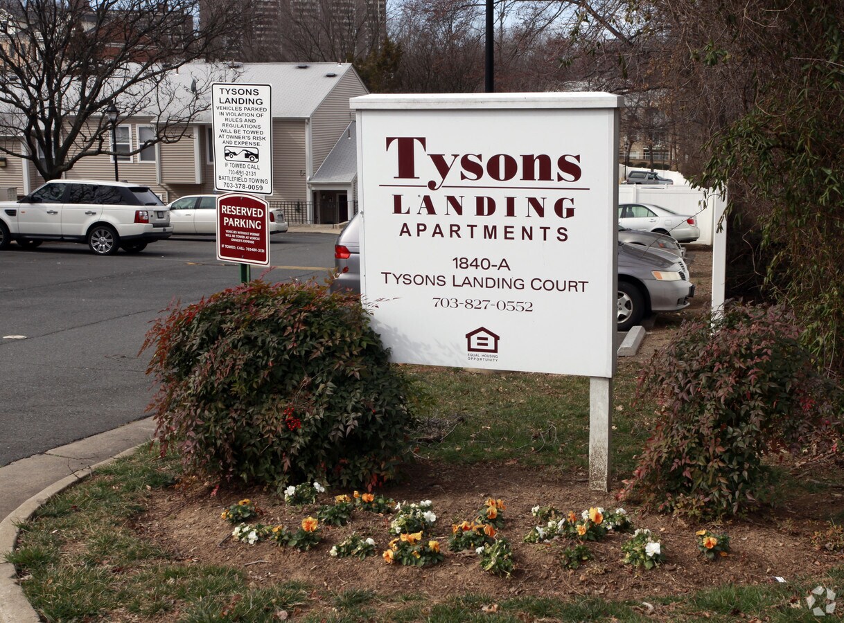 Photo - Tysons Landing Apartments