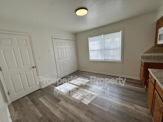 Photo - 6428 Luna Dr