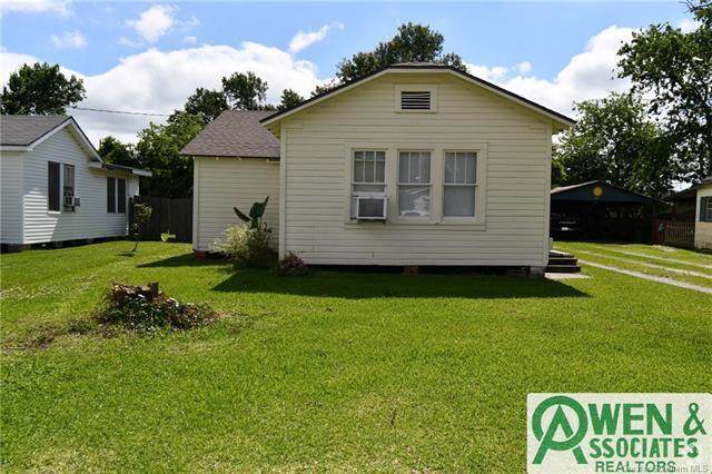 Building Photo - 2607 Elm St Rental