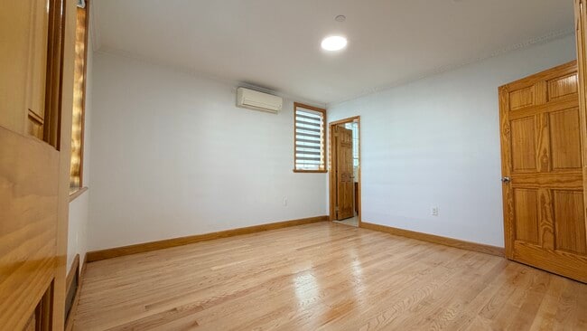 Photo - 18923 44th Ave