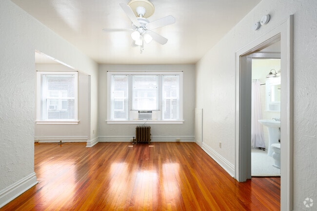Interior Photo - Toronto Parcade Apartments