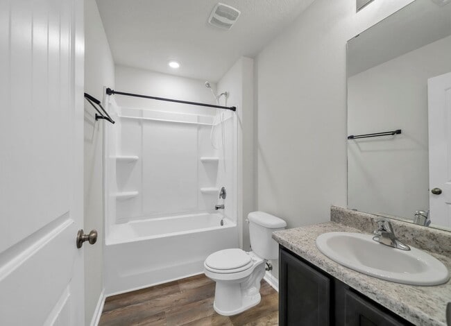 Photo - 1035 Limpkin St