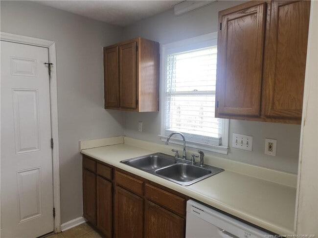 Photo - 5598 Quietwood Pl
