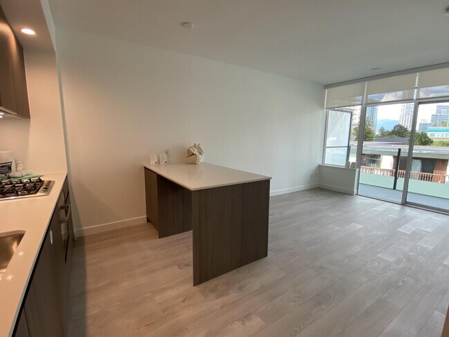 Photo - 6463 Silver Ave