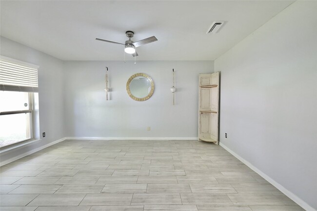 Photo - 1005 Wilburn St