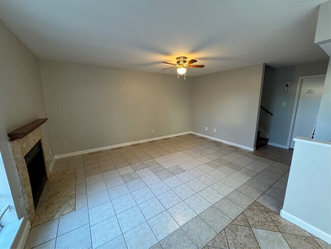 Building Photo - 7400 Bellerive Dr Unit 1401