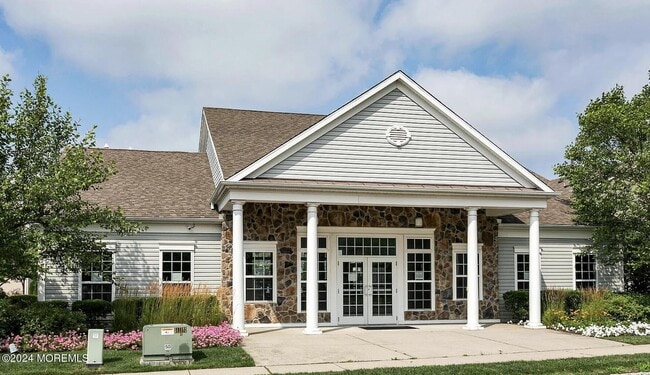 Photo - 115 Beacon Ln Unit 402