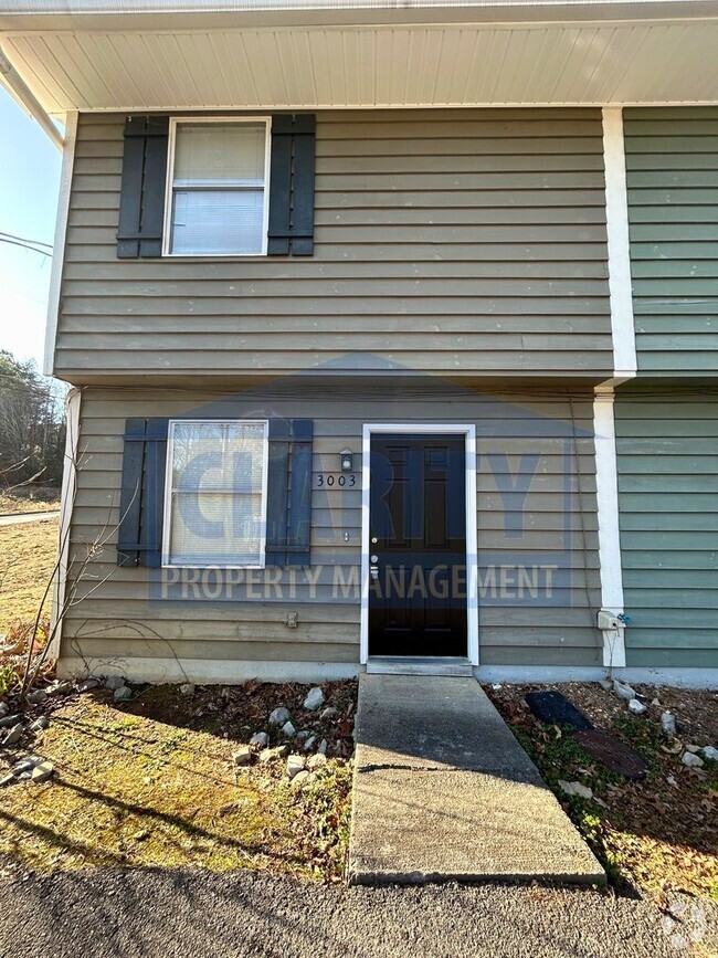 Building Photo - Two bedroom apt near Cleveland State Commu...