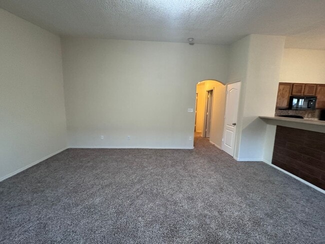 Photo - 3 bed 2 bath 1400 sq ft home