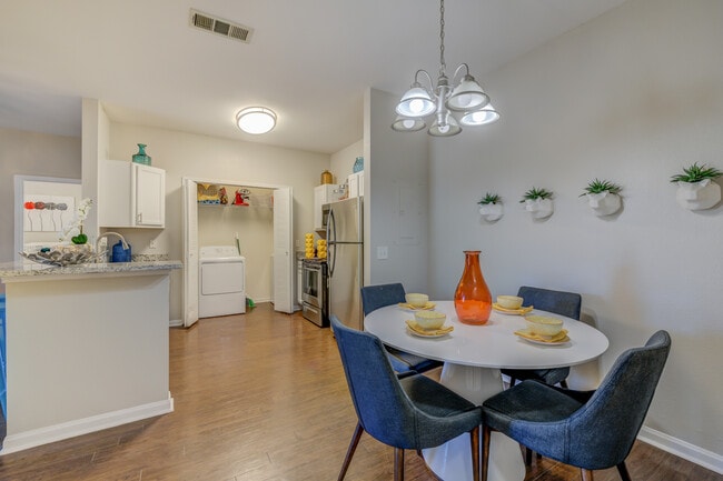 Water's Edge Apartment Homes