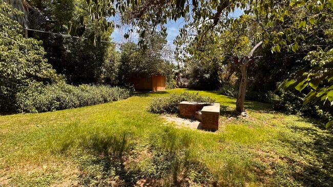 Photo - 1455 E Cedar St