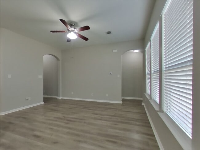 Photo - 12850 Spruce Cir