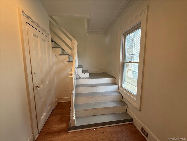 Photo - 11 Knapp Ave Unit 2