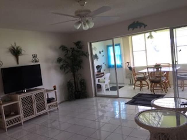 Photo - 1830 Brantley Rd Unidad J-9