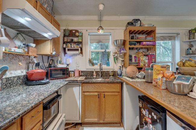 Photo - 624 W 7th Ave