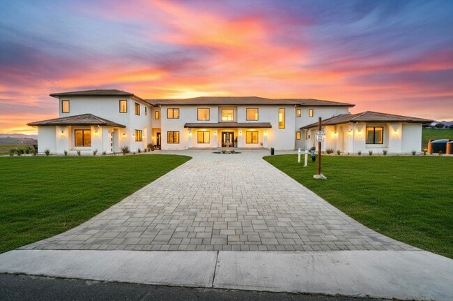 Photo - 7778 Laguna Heights Ct