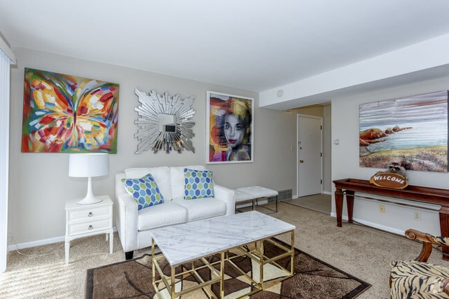 1HAB, 1BA - 750 ft²