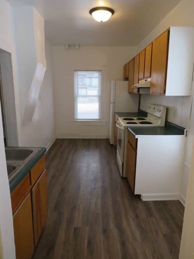 Photo - 1832 Bellinger St Unit 1