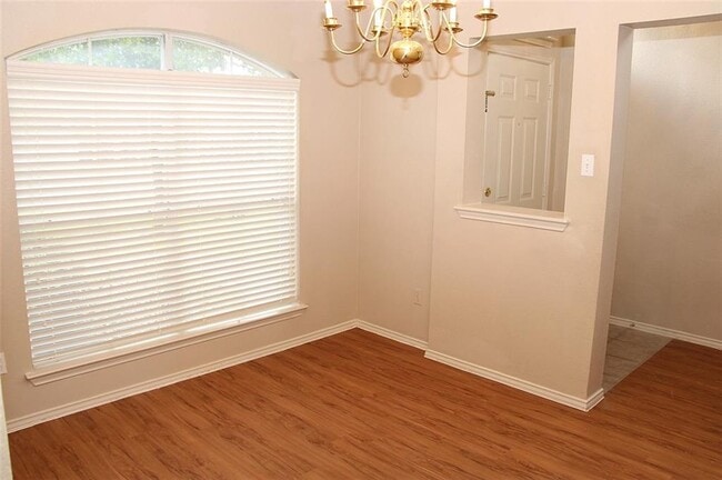 Photo - 3414 Flowstone Ln