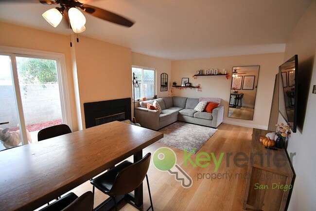 Photo - End-Unit Newly Remodeled Townhome in Clair...