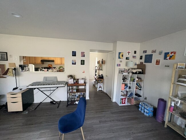 Photo - 3 bedroom / 1.5 bathroom. The Midlands