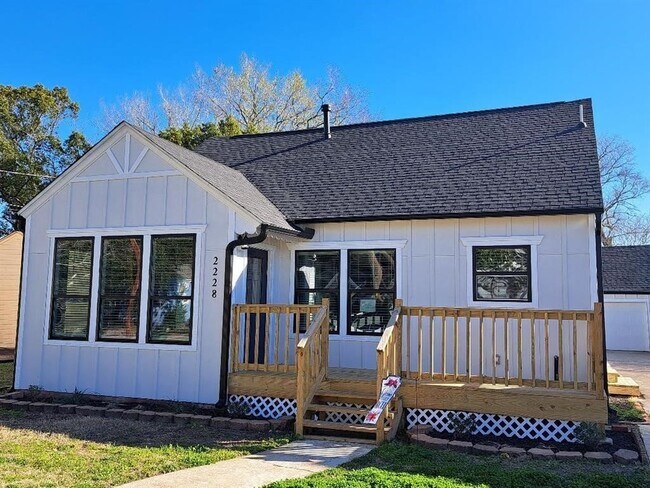 Photo - 2228 Centennial St Unidad B