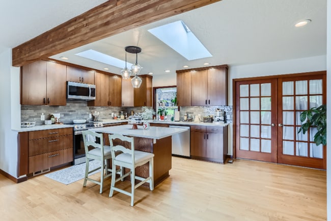 Photo - 6106 SE Riverside Dr