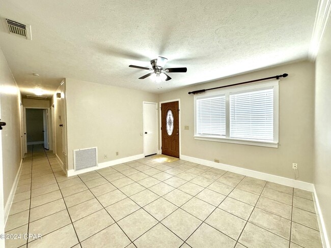 Photo - 217 San Pablo St